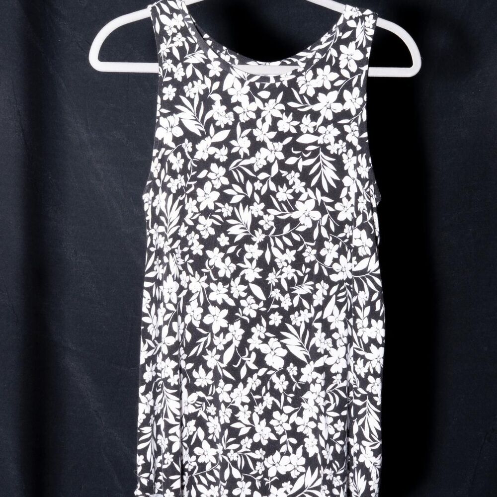Old-navy Women's Black and White Blouse